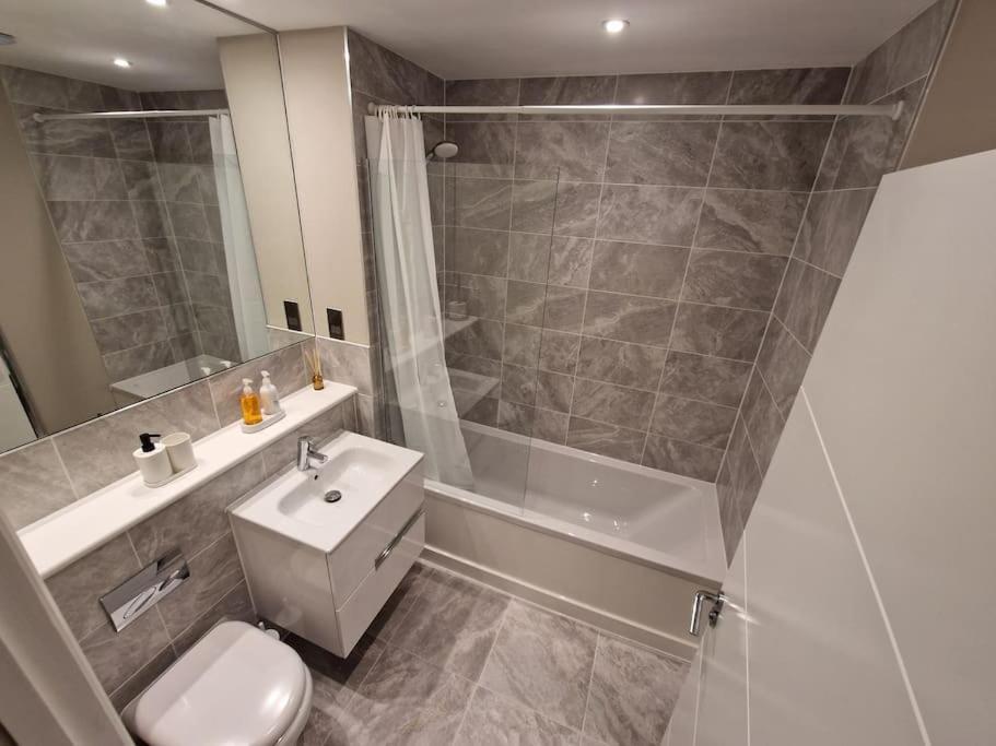 Stunning Newbuilt 3 Bed House Sleeps 9 Villa Edmonton Luaran gambar